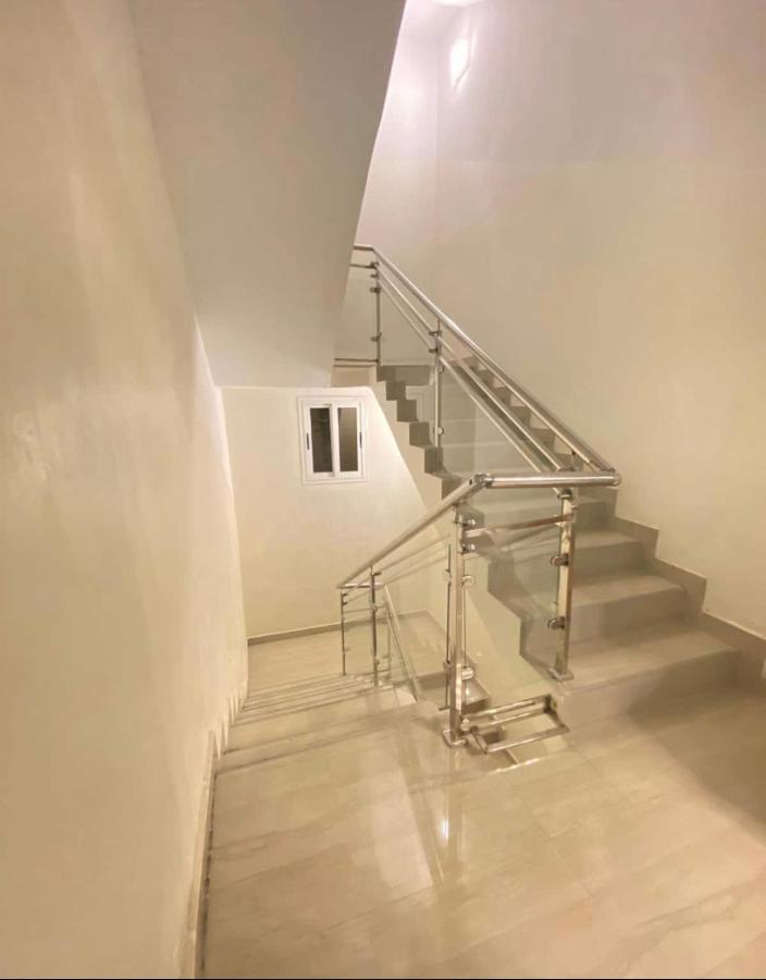 Appartement Haut Standing Idealement Situe A Dakar Kültér fotó